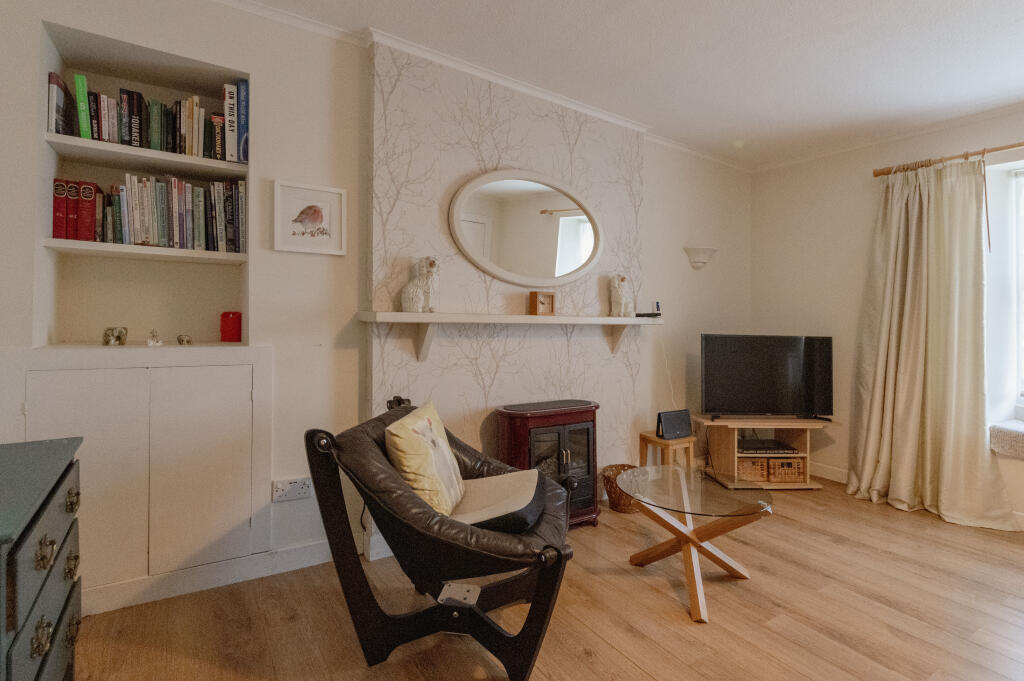Lounge 2