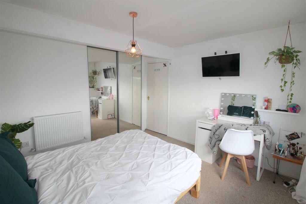 Sandhurst Ave, 38 Bedroom Four 1.JPG