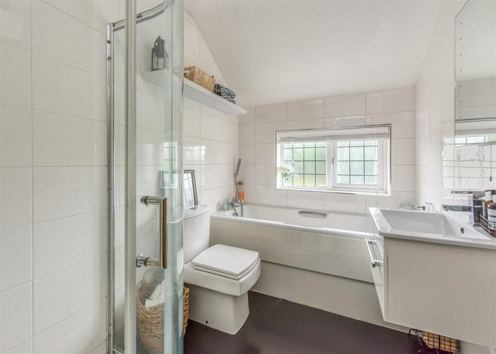 64 Langley Road-Bathroom.jpg