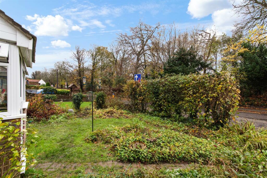 CARSHALTON ROAD,58- (20).jpg