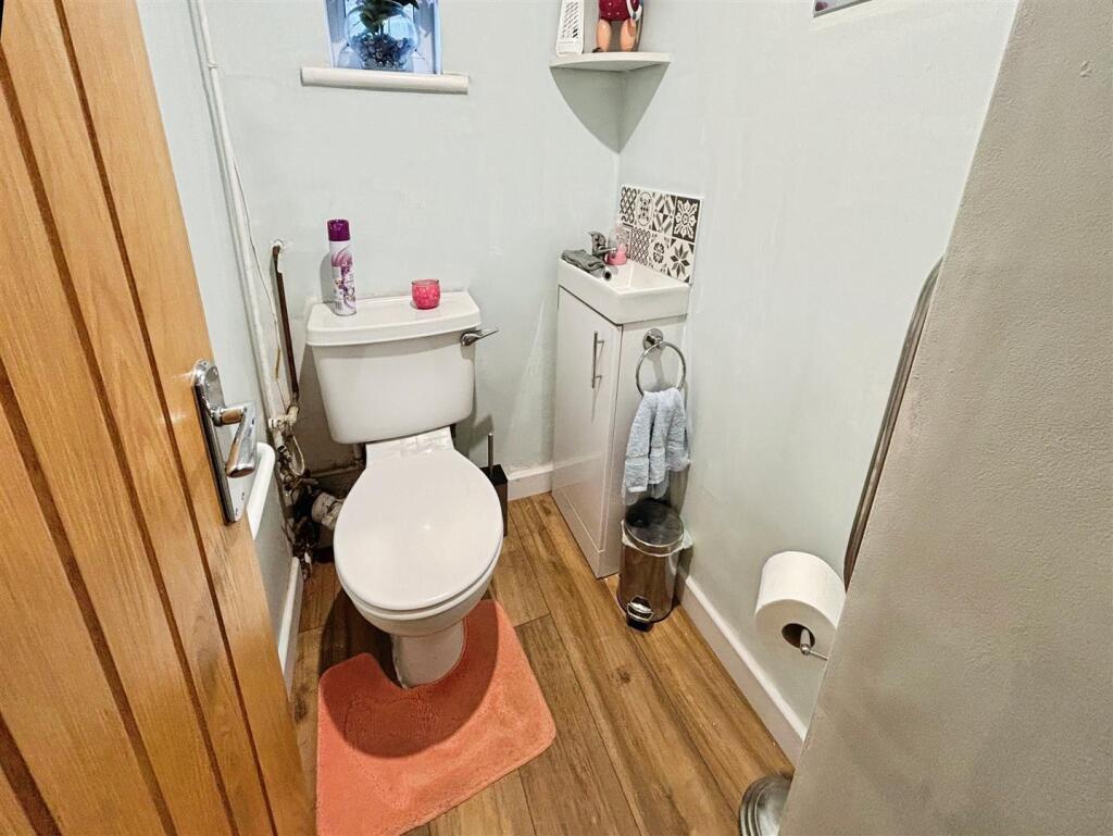 Ground Floor WC