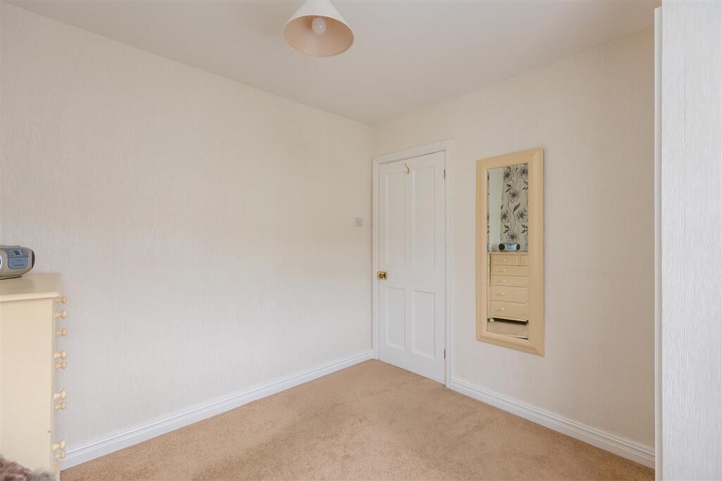 Maudon Avenue 40 Bedroom 2-3.jpg