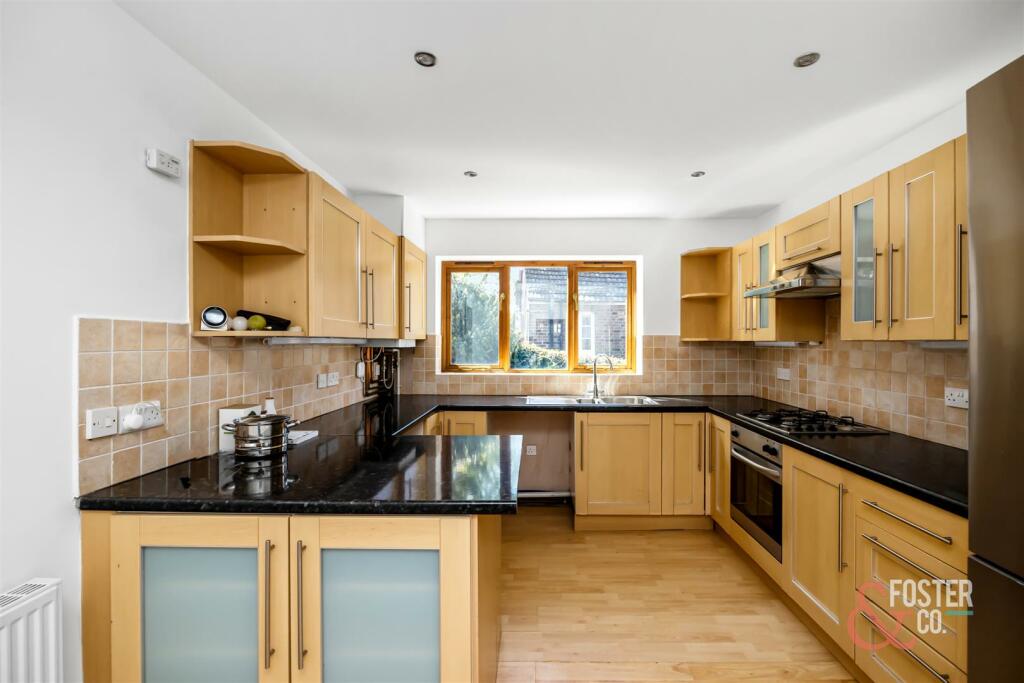 Brighton Road - The Cottage-014.jpg