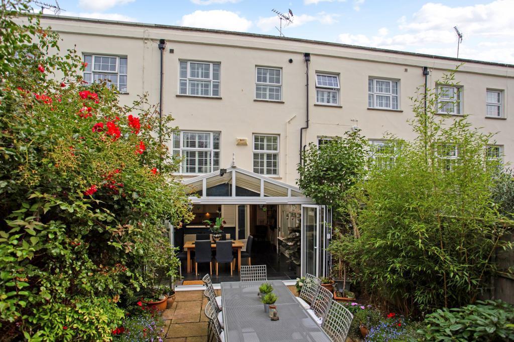 17 Keynshambury Road 306783 (21).jpg