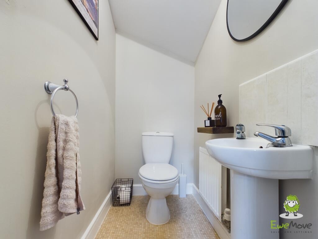 CAM03778G0-PR0073-STILL001