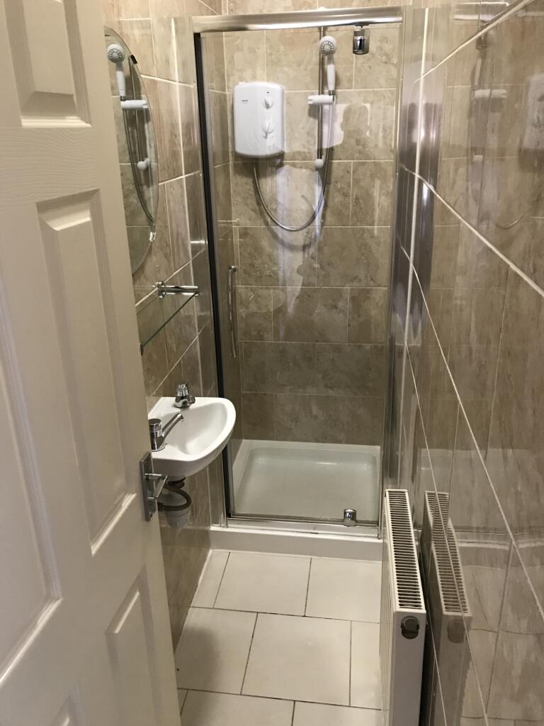 St G Bathroom