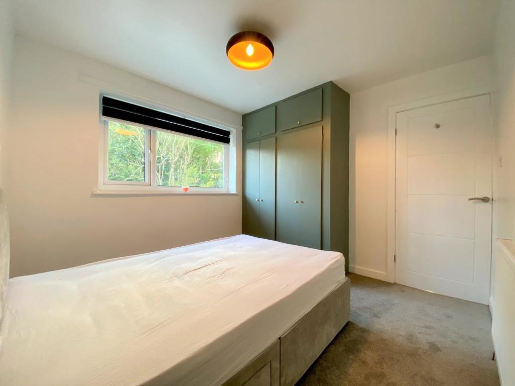 Bedroom 2 Aspect 2