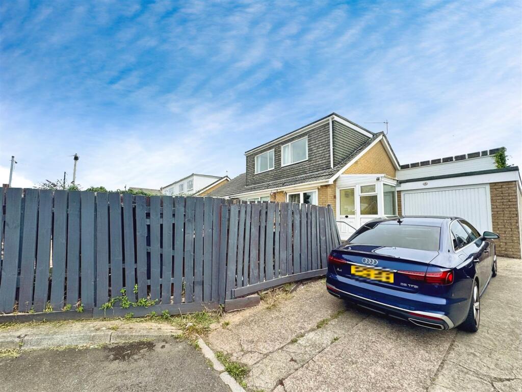 9ef451d8-Photo 2007-08-2025 2C 2010 2017 2033.jpg