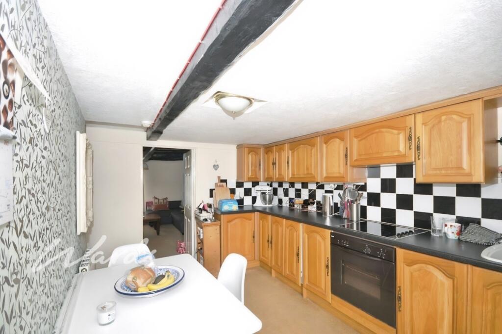 9910bb20-kitchen