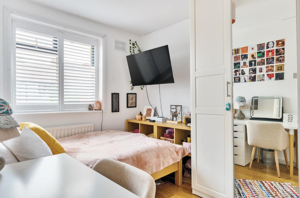 1313353-22-685a79...