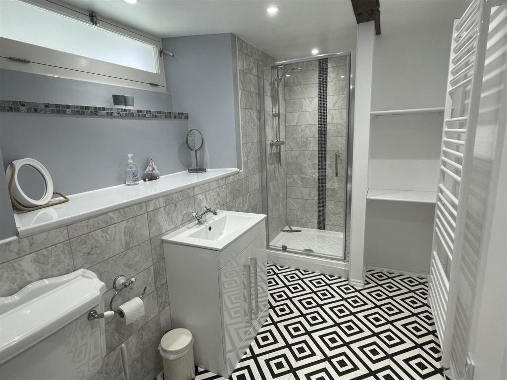 Ground Floor Bathroom