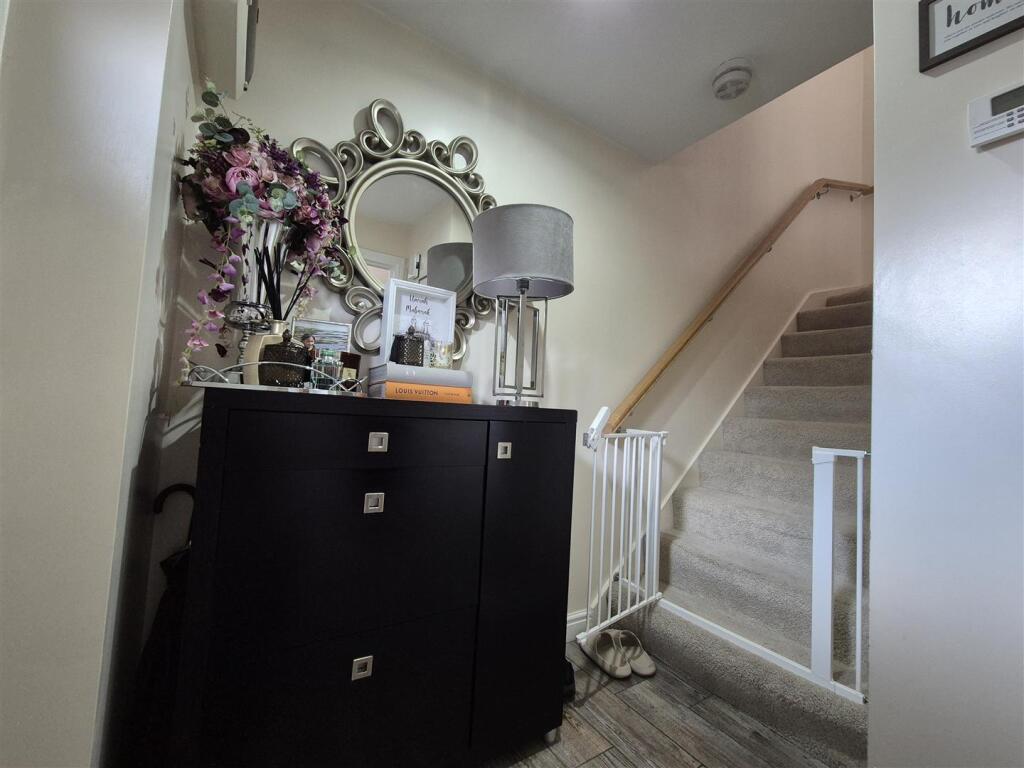 Winnie Street _23 (22).jpg