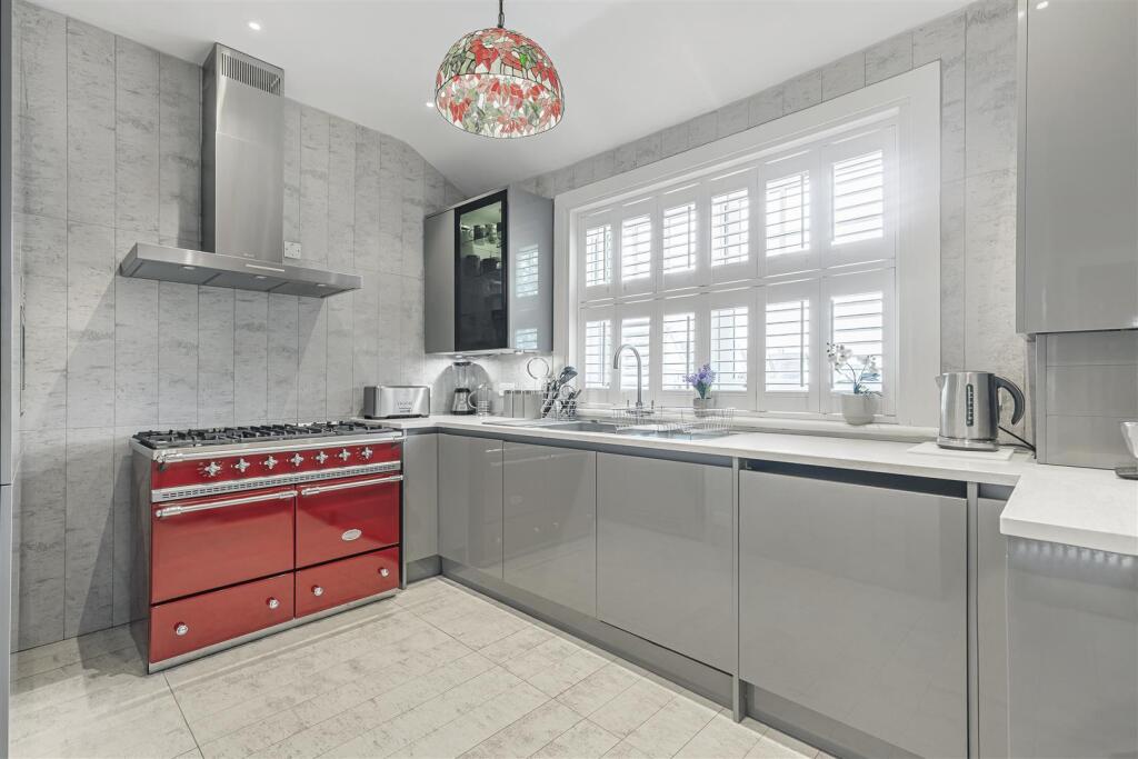 James_anderson-330_upper_richmond_road-sw14__20_.J