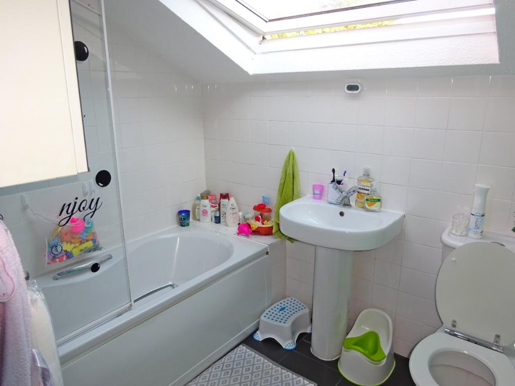 Modern Bathroom