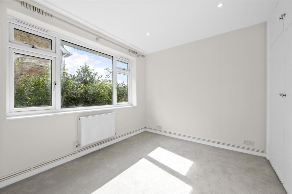 BUCKINGHAM COURT 1 (15 FROM 25)-9.jpg