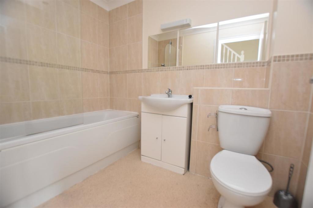 First Floor Bathroom.JPG