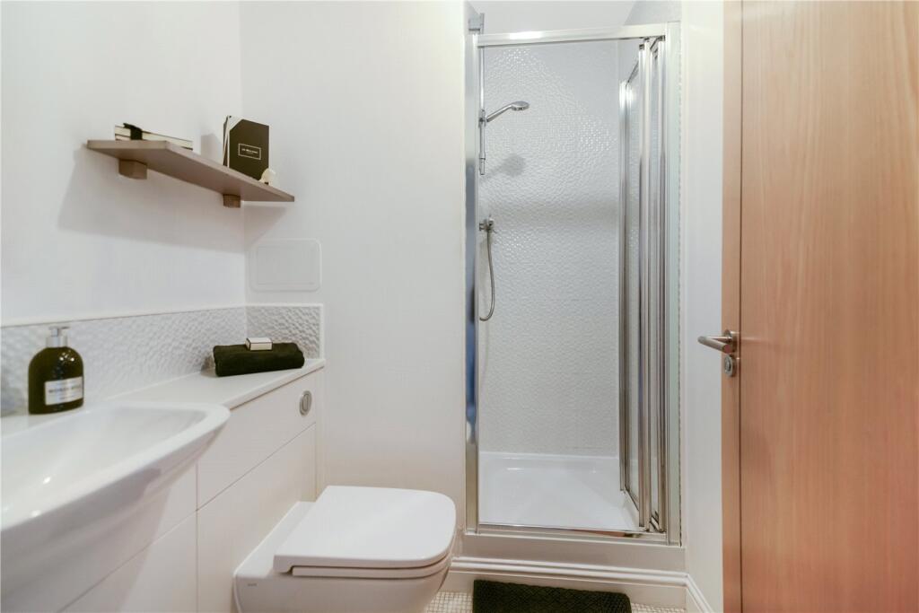 Ensuite