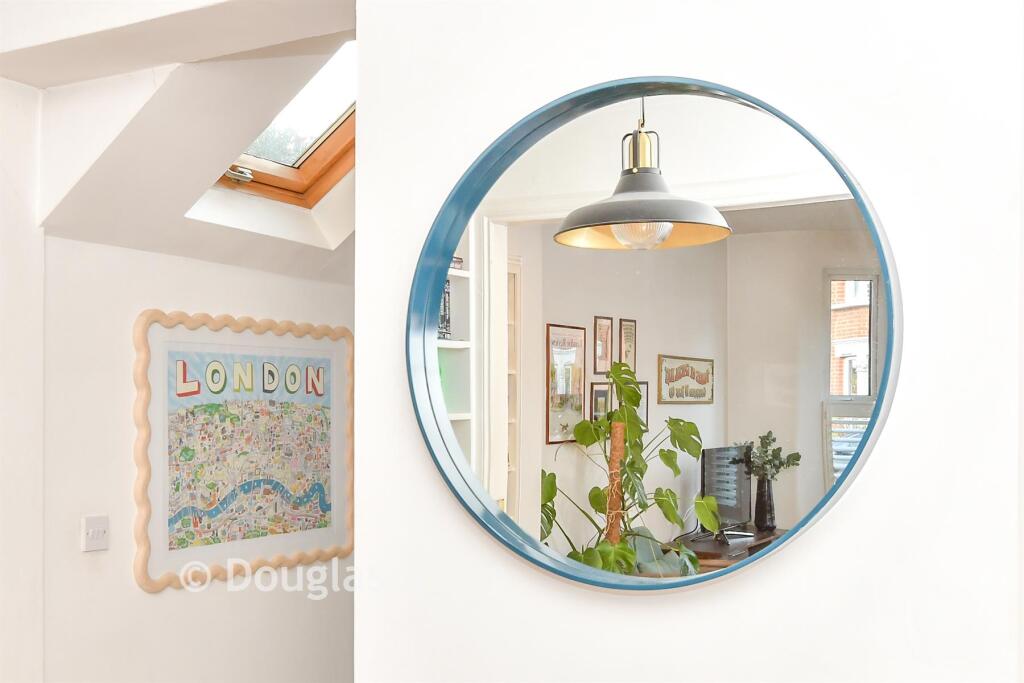 Internal Lifestyle Photograph