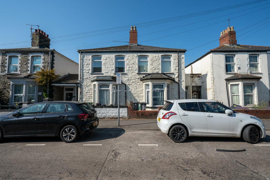 Wyeverne Road, Cathays, HernCrabtree (4).jpg