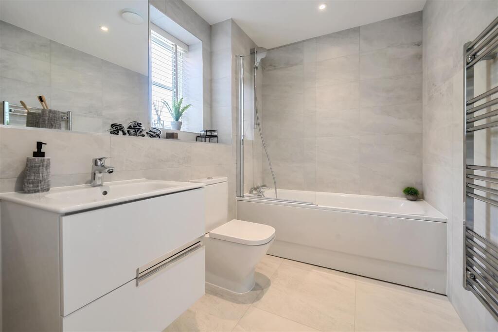 Family bathroom