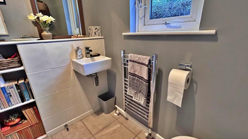 Cloakroom.jpg