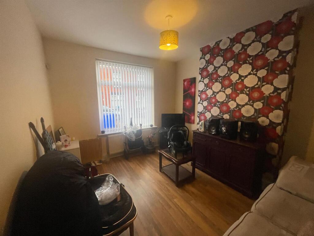 WhatsApp Image 2025-02-24 at 13.19.06.jpeg