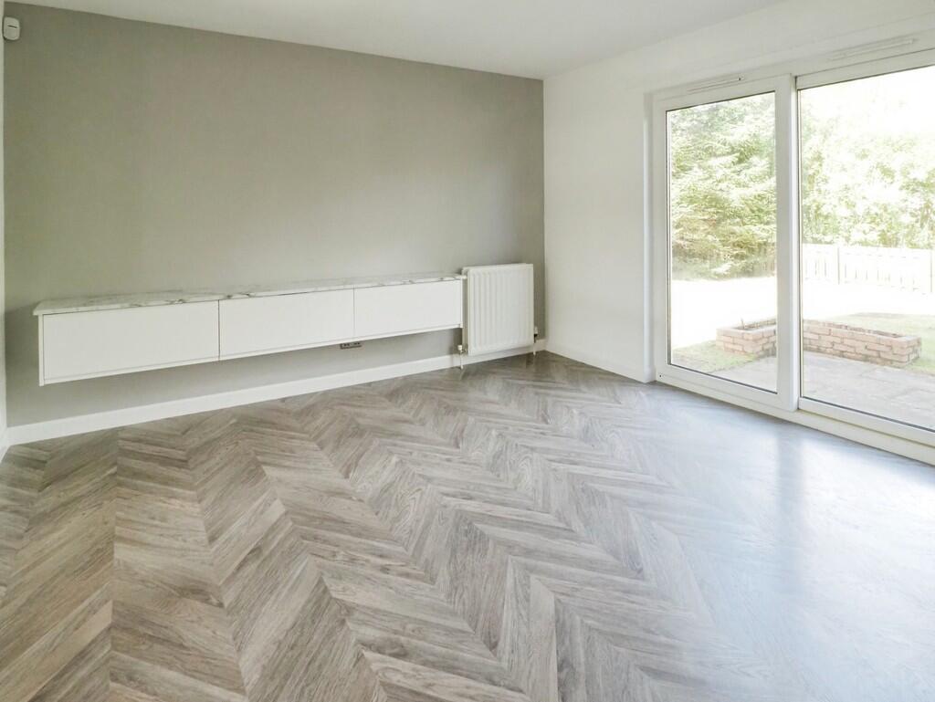 66a48f55-P1010032...