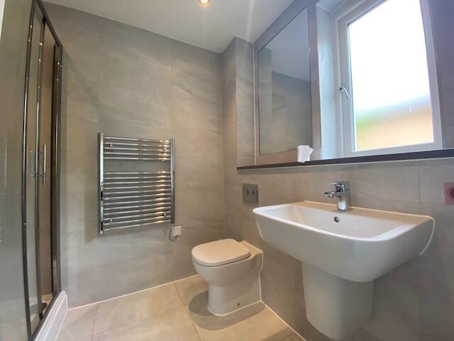 En-suite Bathroom