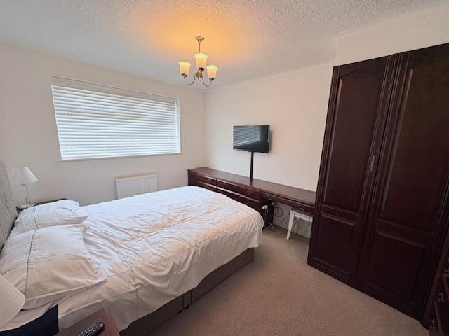 16 Dene Hollow 8.jpg