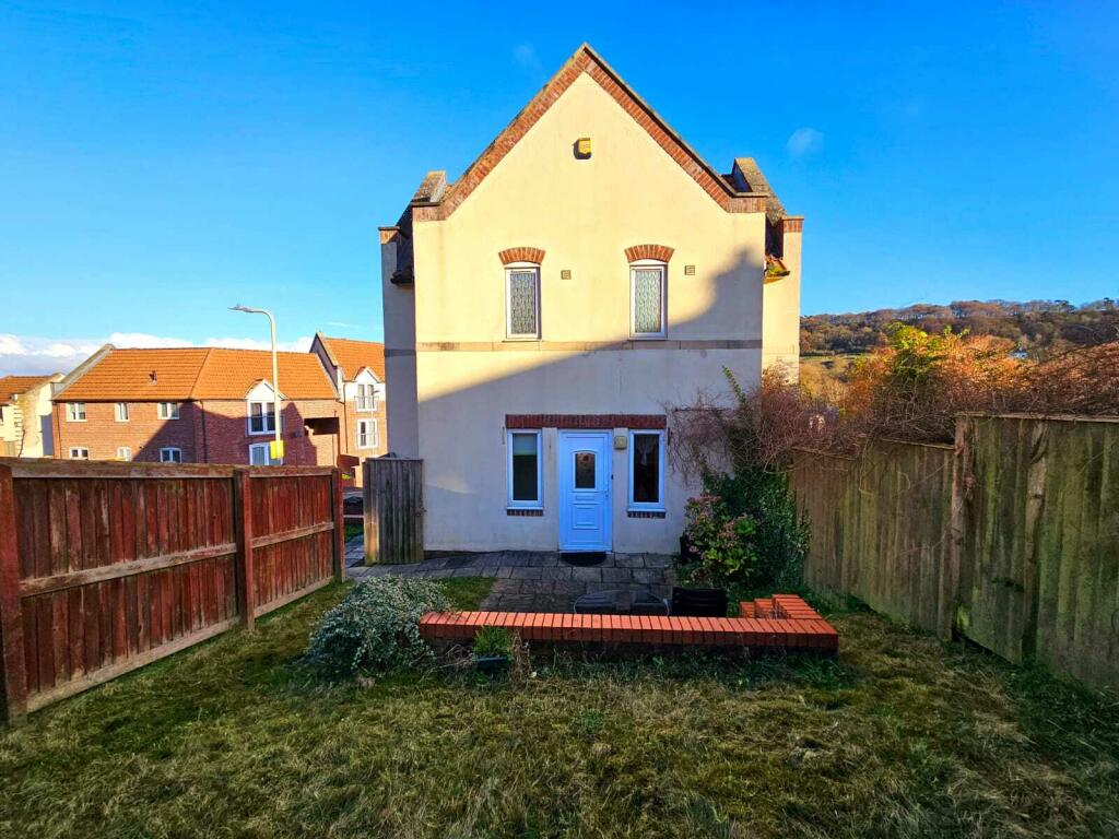 06076155-b3eb-43d2-847c-3eae80f6e3e7