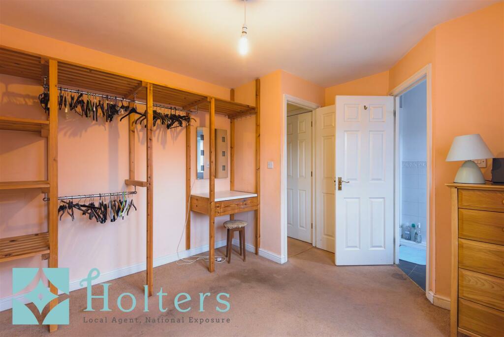 26 Dahn Drive, Ludlow-10.jpg