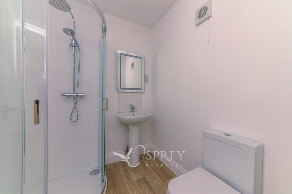 Ensuite to Bedroom O