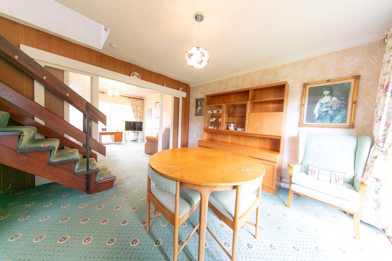 Dining room &amp; lounge