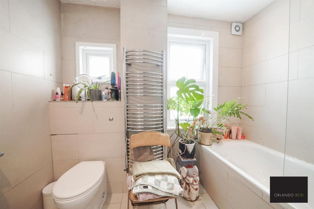 64A Whitbread Road - Ij6YzbeqeJWEonHu2bsb.jpg