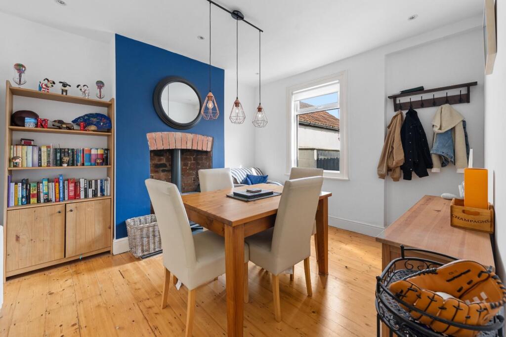 1.4 - dining room.jpg