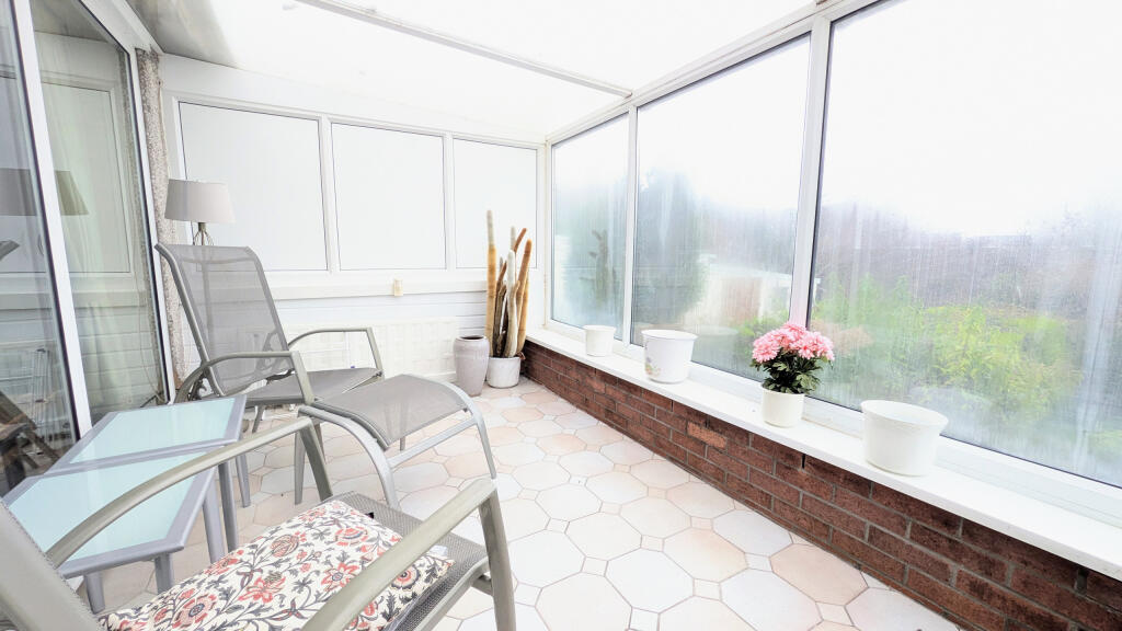 PXL_20251205_112508411.MP~2