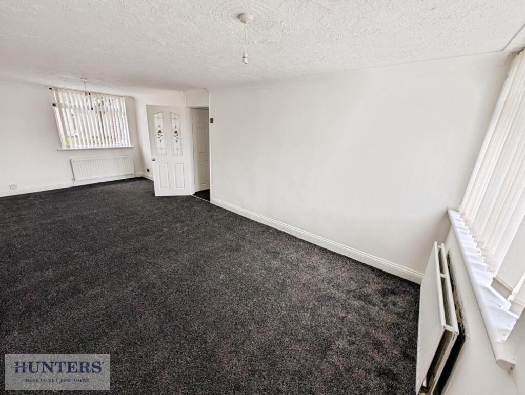 Lounge / Dining Room