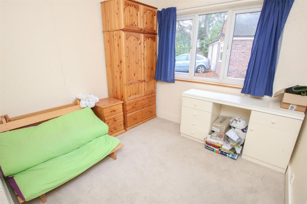 BEDROOM 3