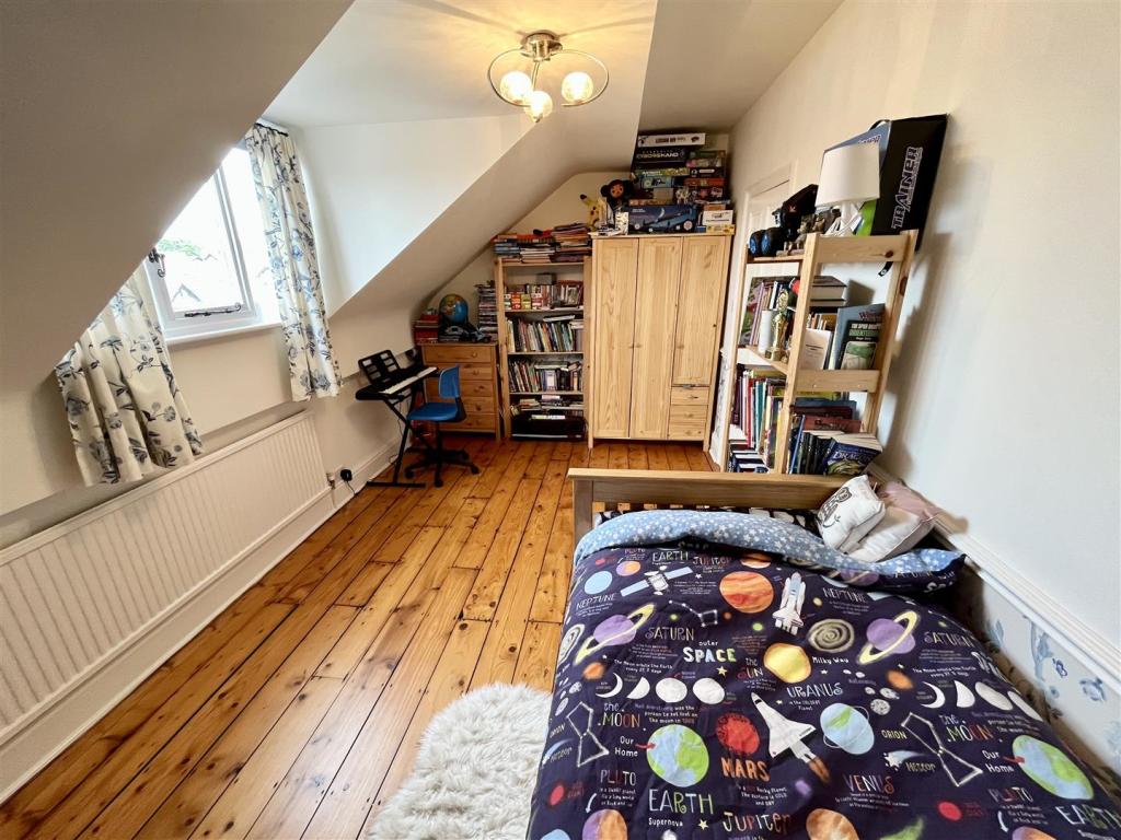 Bedroom 5 Aspect 2