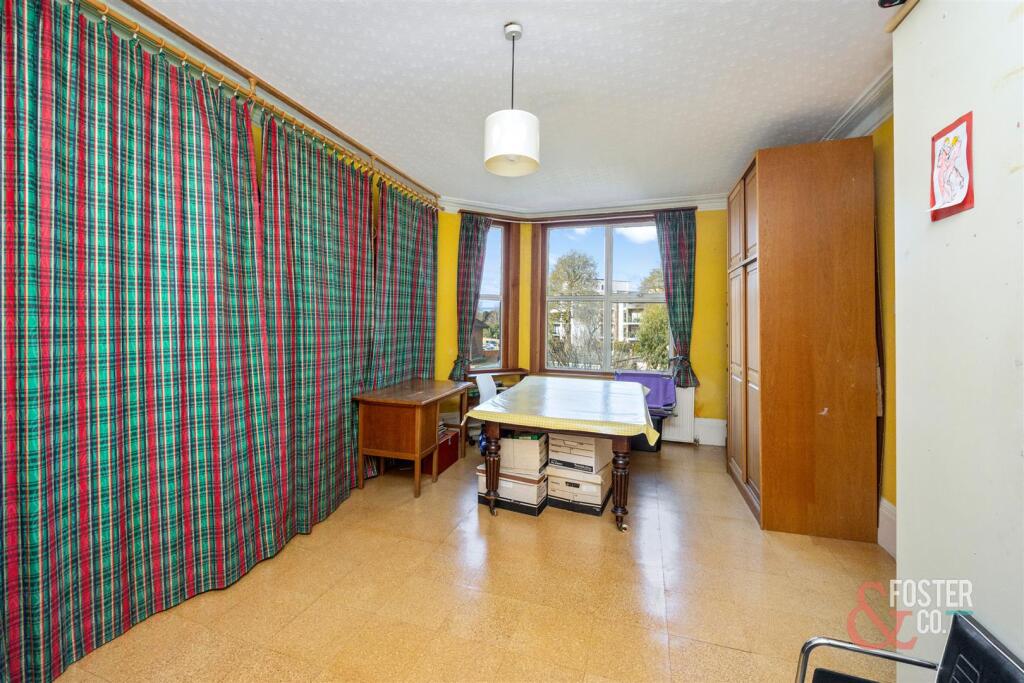 Wilbury Villas, 34-008.JPG