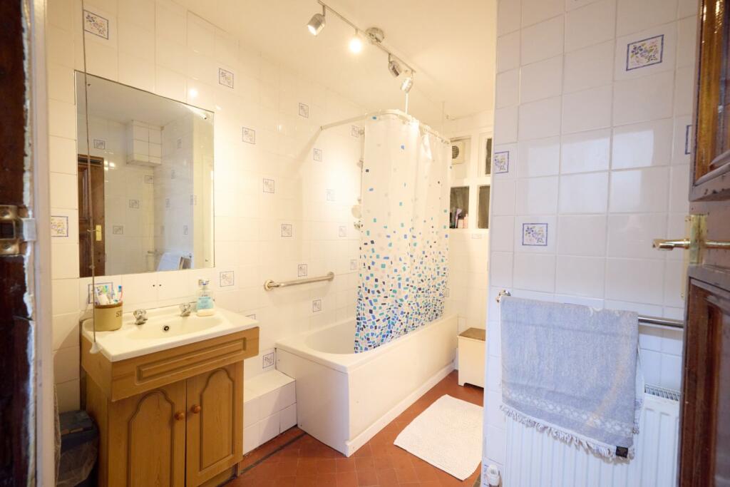 Downstairs Bathroom