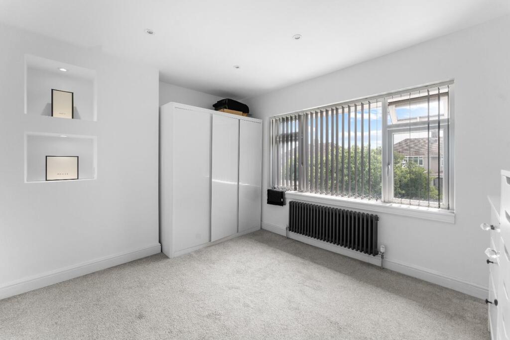 294 Locking Road Weston-super-Mare 5.jpg