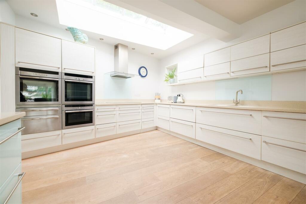 Parry Tranquil Place Looe64.JPG
