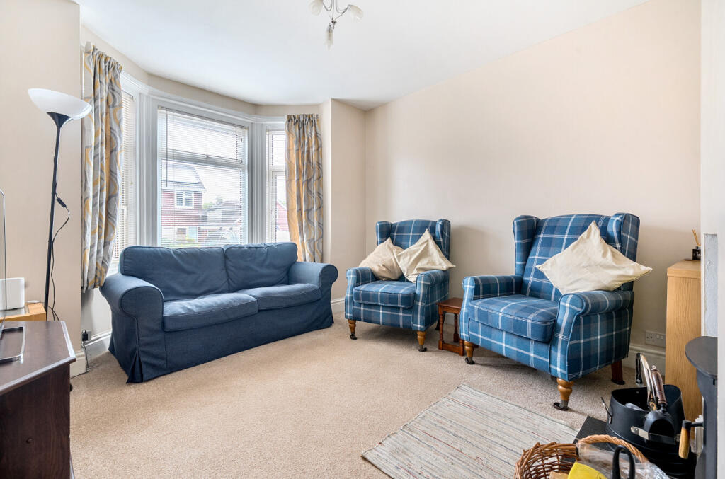 1370218-1-68f21a9...