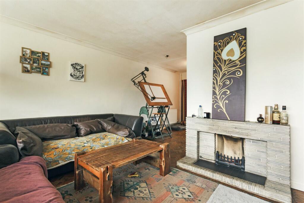 63156_21 Ricardo Road (6).jpg