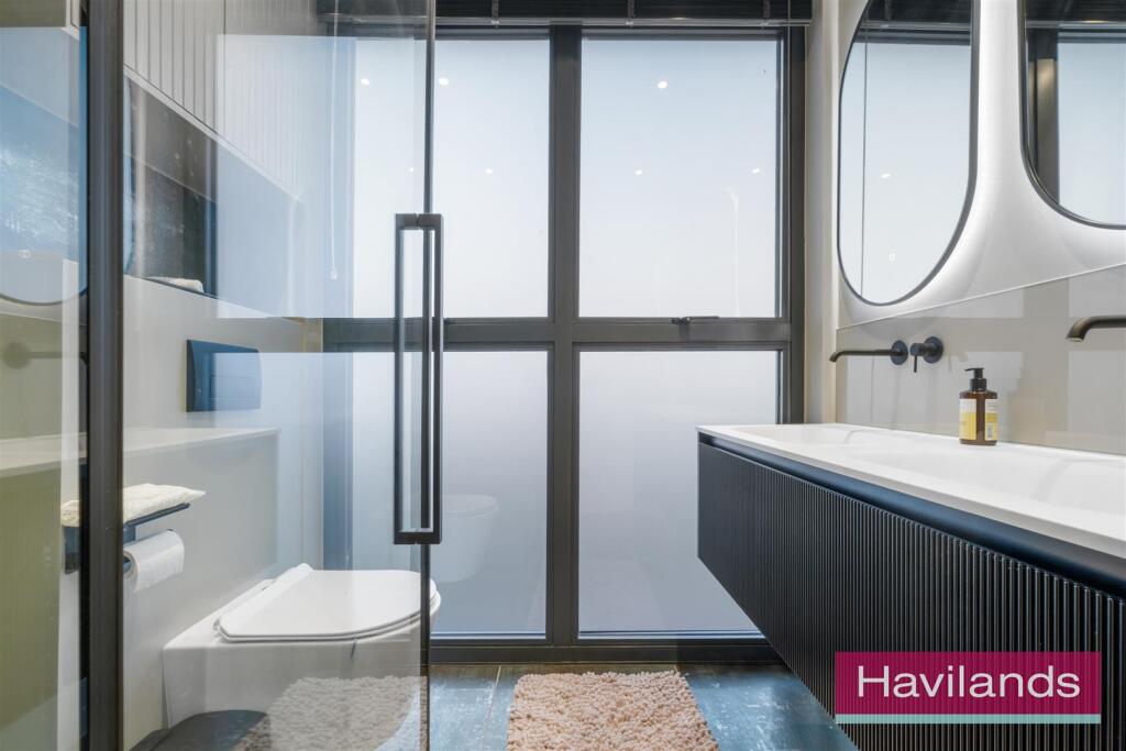 Queen Annes Grove-7.jpg