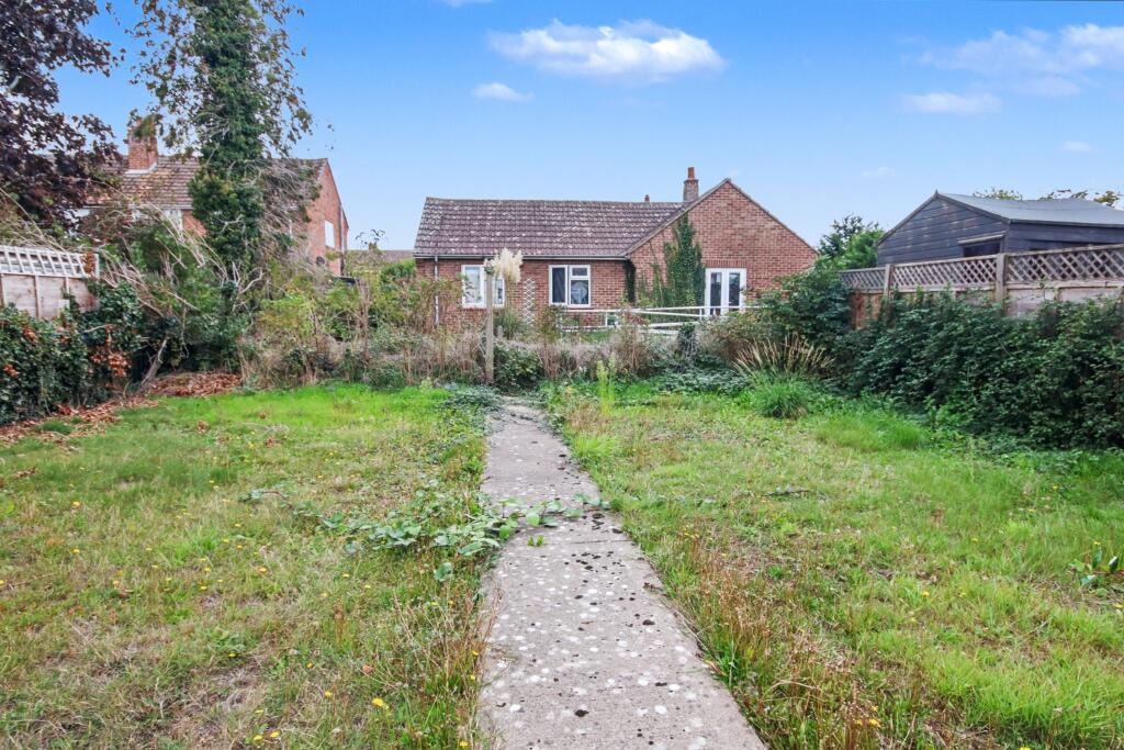 34 Hawthorn Road, St. Neots, Cambridgeshire, PE19 1EY