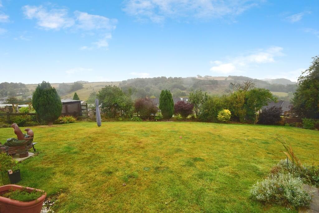 1661040d-Garden 2...