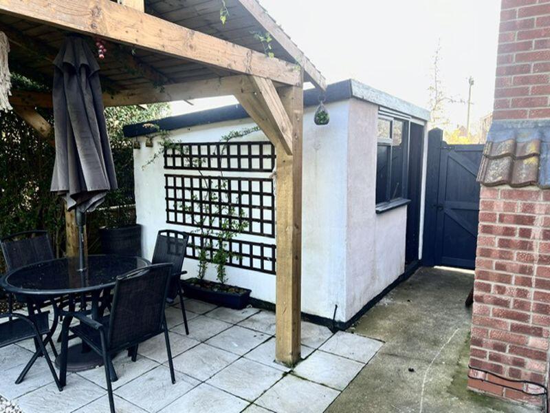 Outbuilding and pagoda