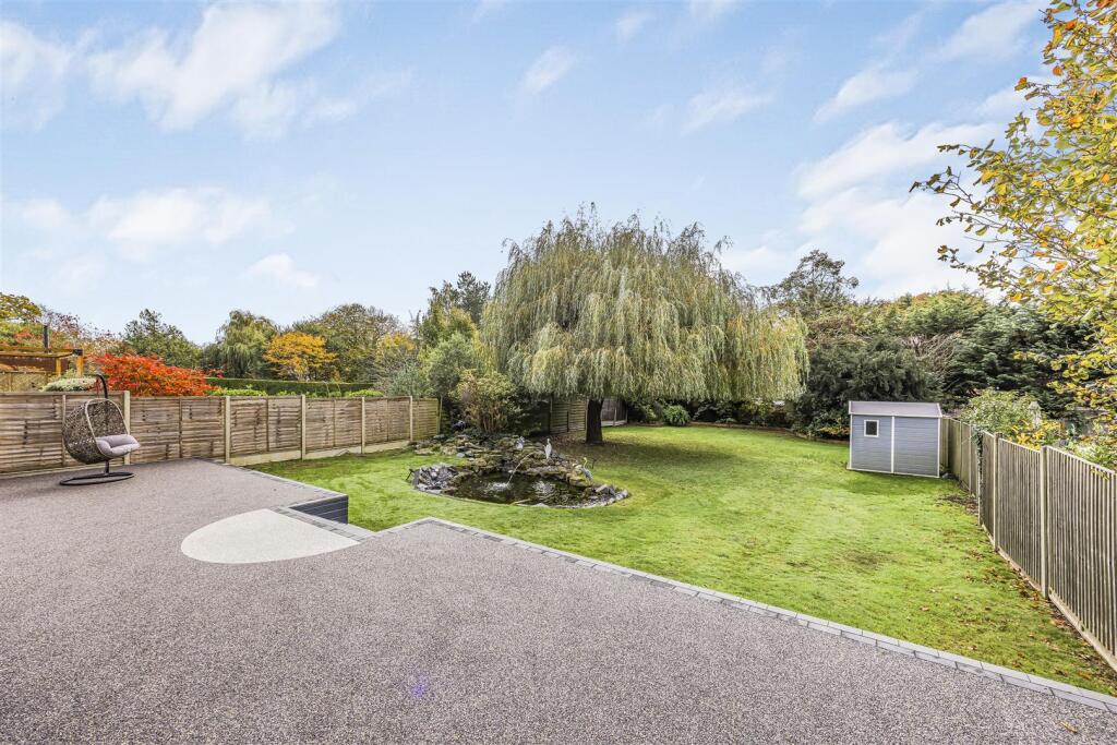 31 Lovedean Lane, Waterlooville-PorticoMarketing-S